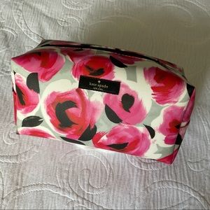 New Kate Spade make-up bag